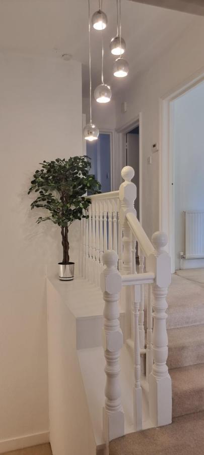 Blissful Heaven Apartment London Bagian luar foto